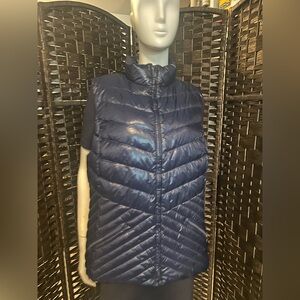 talbots women’s deep purple blue down zip puffer vest ,front zip pockets,  xl